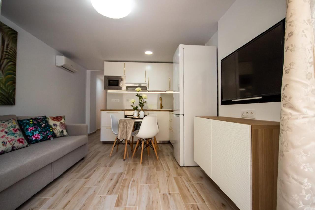 Los Elefantes Apartment San Bartolomé Εξωτερικό φωτογραφία